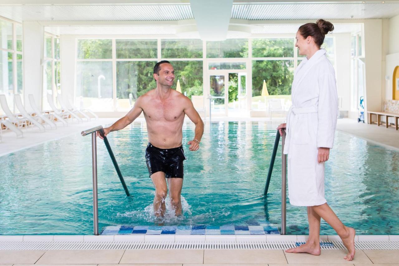 Optimamed Gesundheitsresort Weissbriach Gmbh ภายนอก รูปภาพ